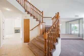Building Photo - 8432 Honeywood Cir