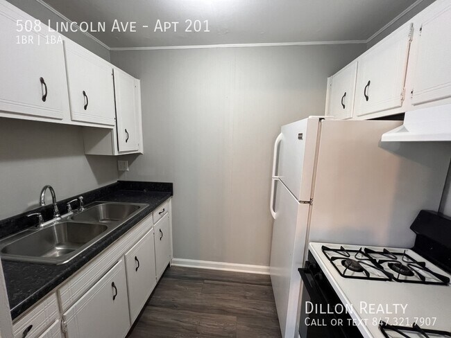 Foto del edificio - 508 Lincoln Ave