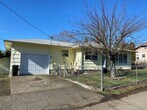 Primary Photo - Cute & Cozy Two Bedroom House