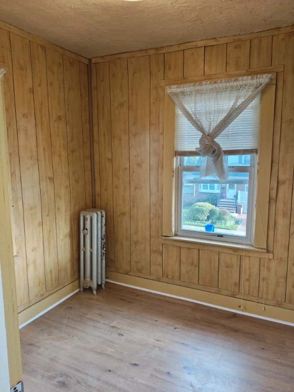 Building Photo - 411 Brook St