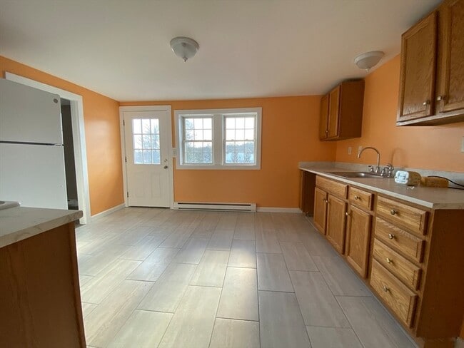 Building Photo - 7 Kosmas St