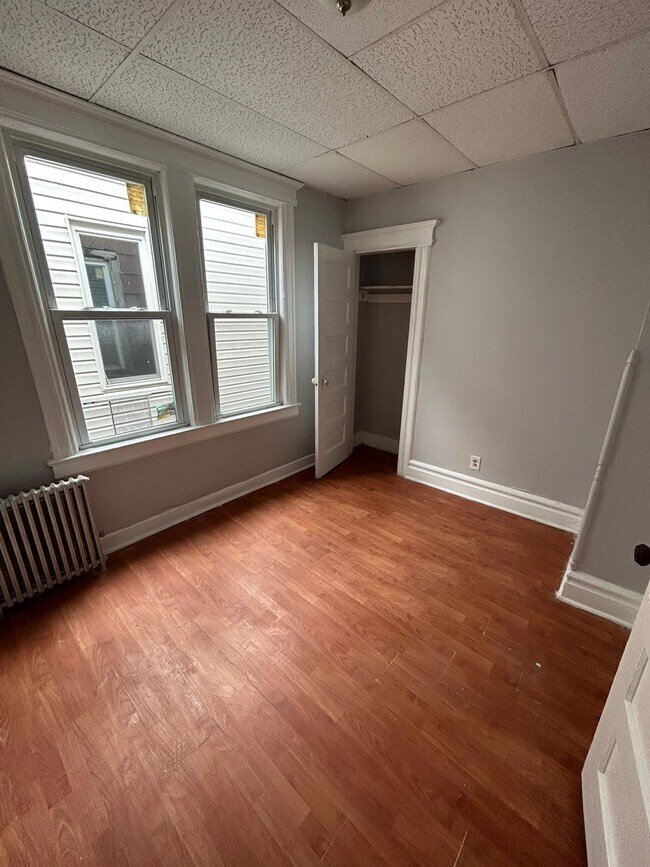 Unit 3 - 40 Columbia Ave