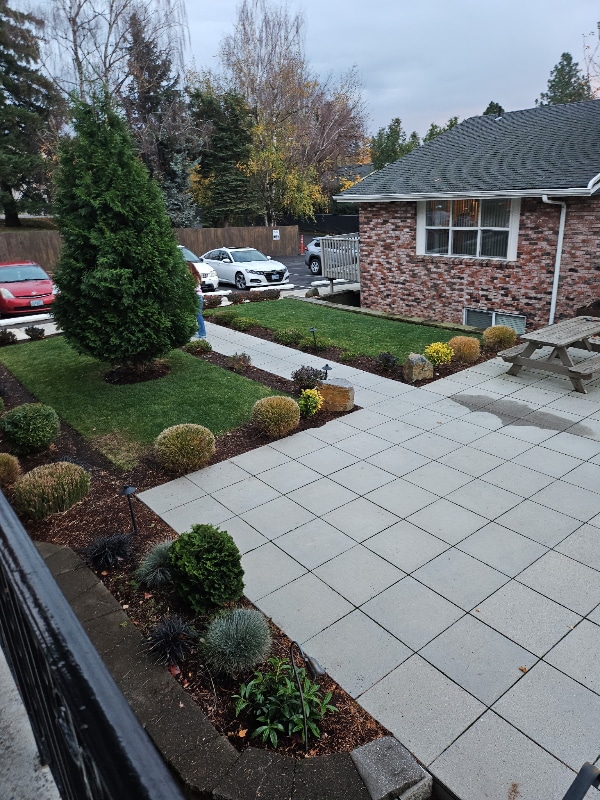 Building Photo - 2755 NE Hogan Dr