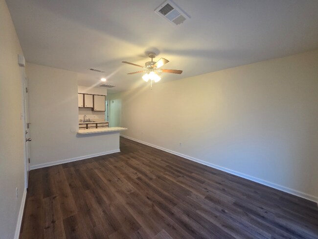 Foto del edificio - 4780 Pontchartrain Dr