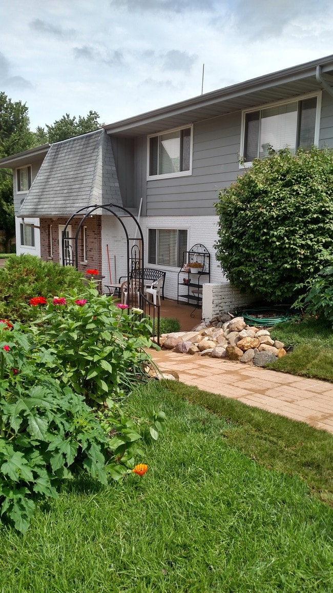 Building Photo - 1319 Argo Ln