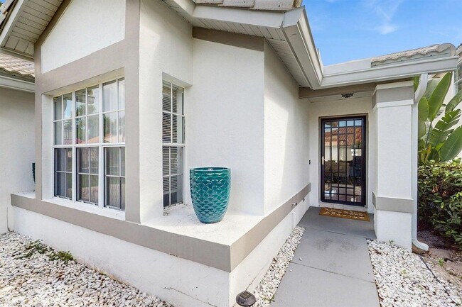 Building Photo - 2690 Linkside Dr