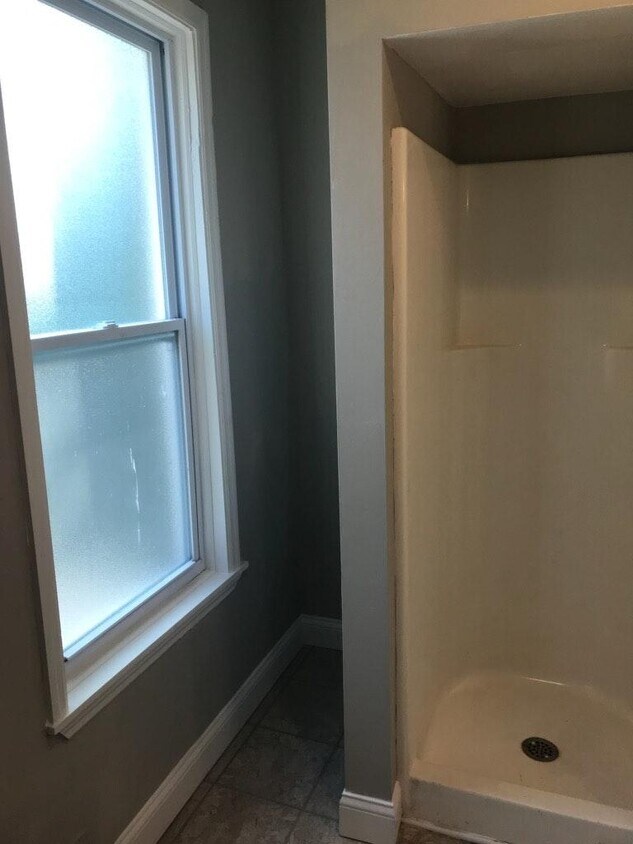 Foto principal - 3324 Oxford Ave