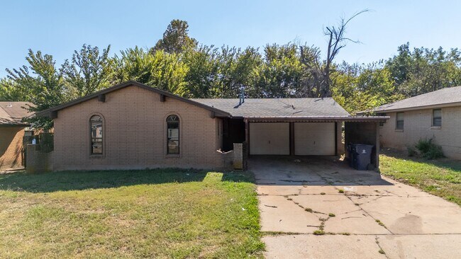 Foto del edificio - Charming 5-bedroom, 1.5-bathroom home