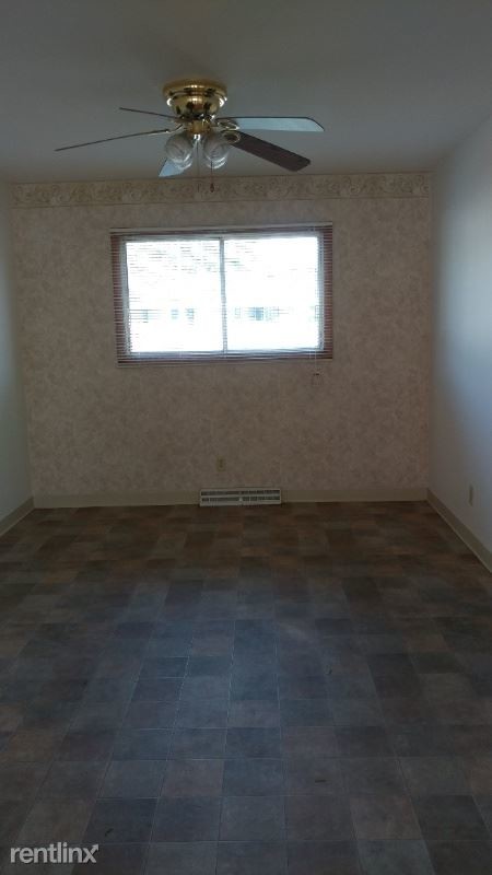 Building Photo - 2904 Conklin Dr
