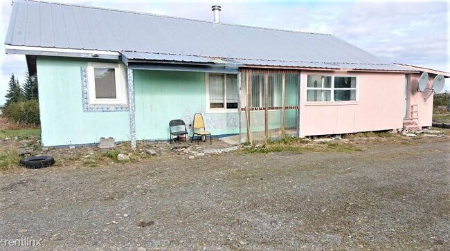 Foto del edificio - 2 br, 1 bath House - 64820 Nikolaevsk Rd