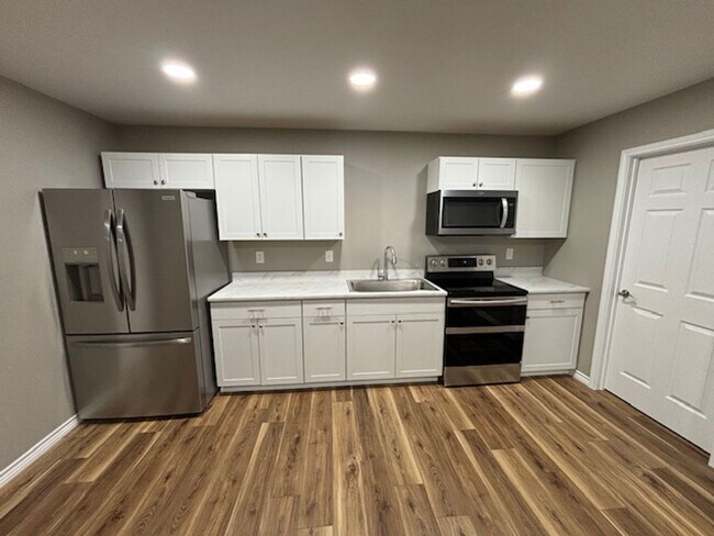 Foto del edificio - 4740 Tin Top Rd