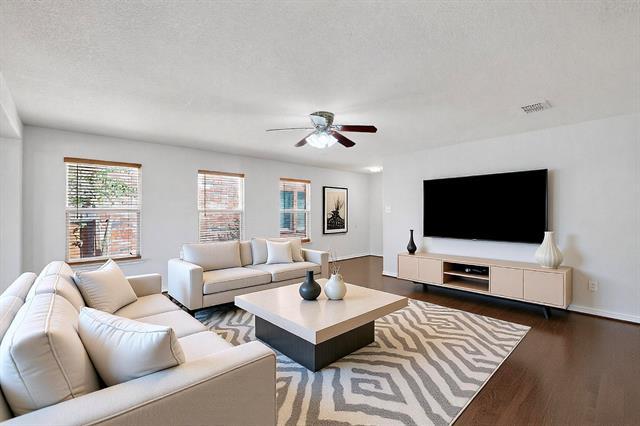 Foto del edificio - 2011 Bishop Hill