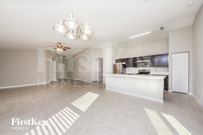 Foto del edificio - 1630 Salazar St SE