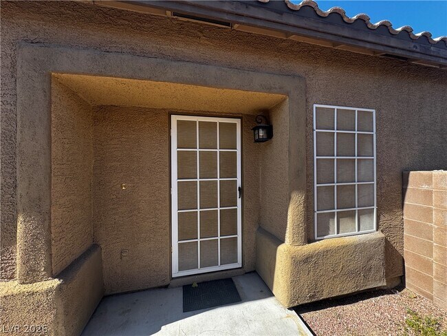 Foto del edificio - 7232 Deer View Ct