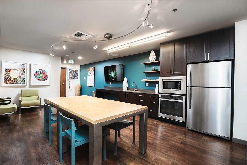 Green Lake Village Apartments in Seattle, WA