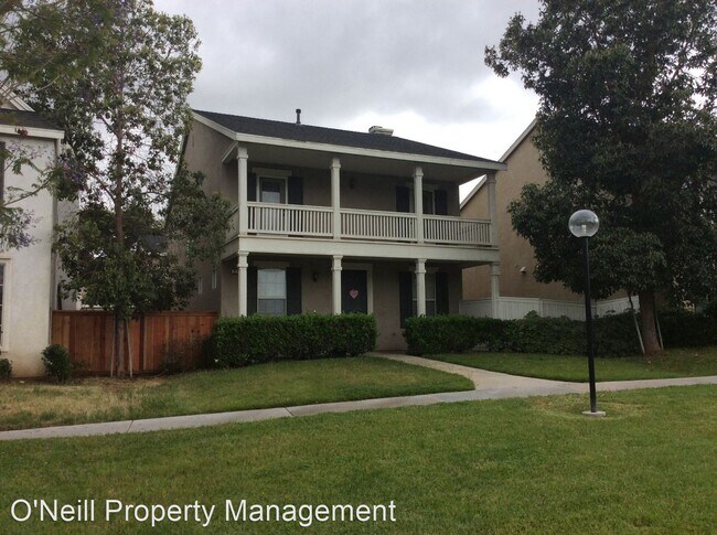 Building Photo - 3 br, 2.5 bath House - 12891 Indiana Ave #27