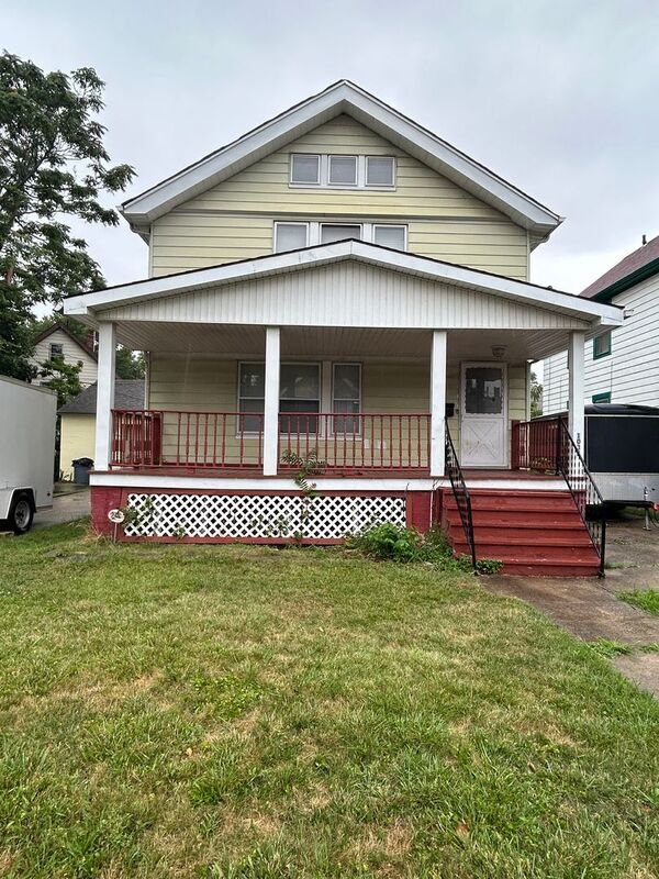 Primary Photo - 1032 E 145th St
