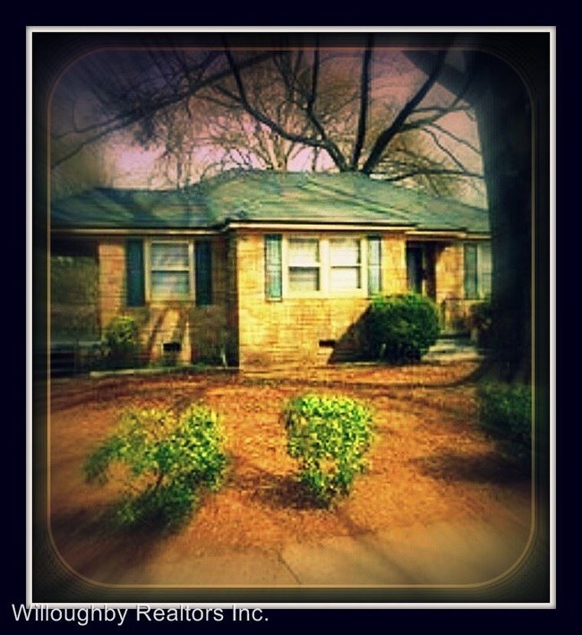Building Photo - 4292 Atwood Ave