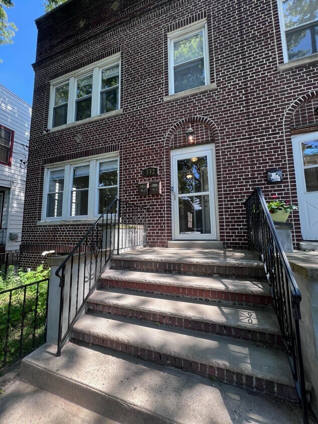 332 Virginia Ave Unit 1st Floor, Jersey City, NJ 07304 Condo for Rent