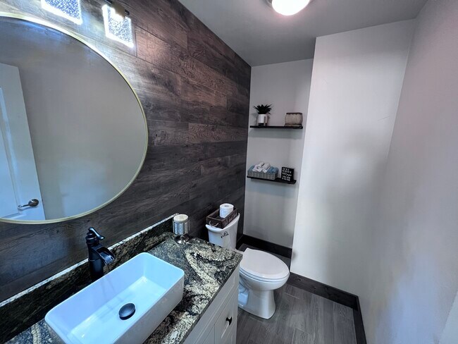 Foto del edificio - 503 N 11th St