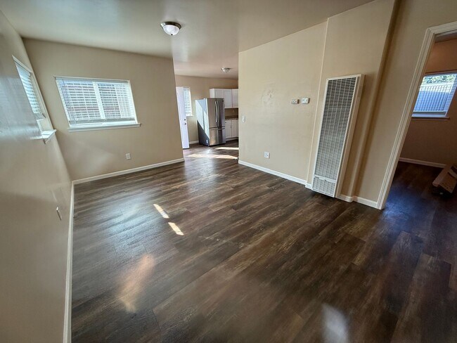 Foto del edificio - 224 Mountain View Dr