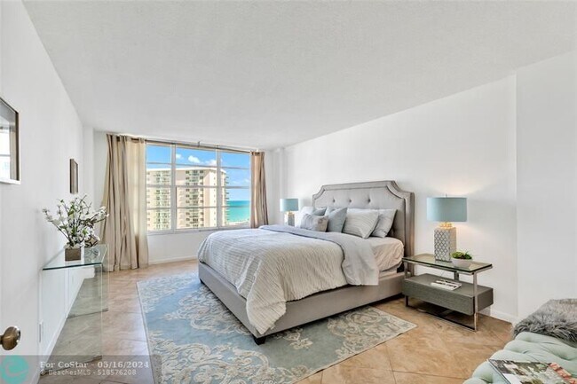 Building Photo - 3800 S Ocean Dr