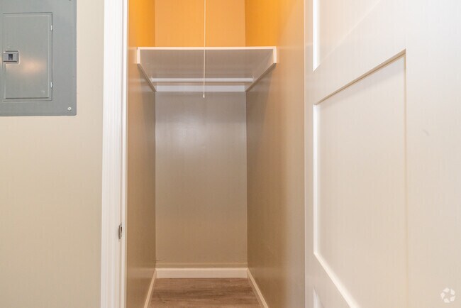 ST, 1BA - 342 ft² - Sugar Hill Apartments