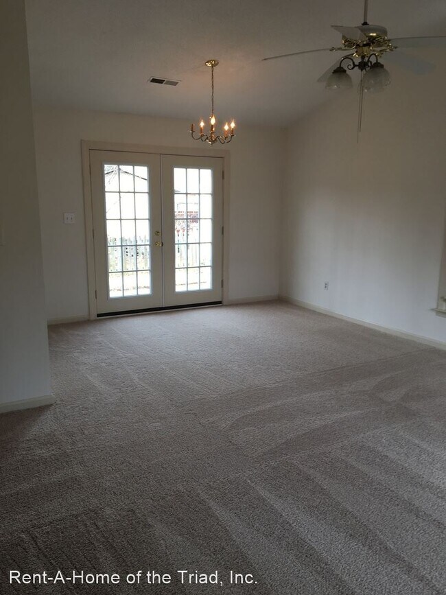 Building Photo - 2 br, 1 bath House - 610 #2 Pisgah Church