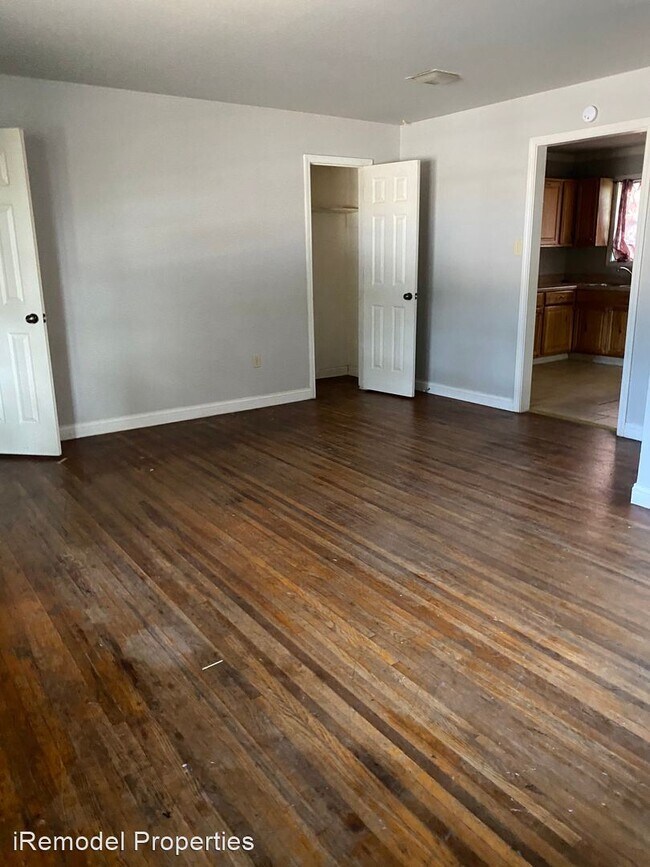 Building Photo - 2 br, 1 bath House - 904 West 33rd Street
