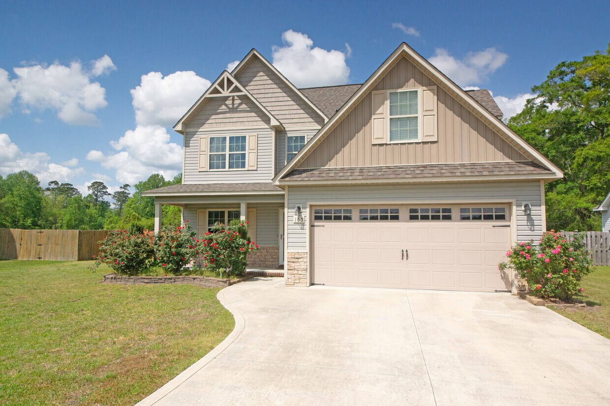 Foto principal - 165 Old Wilmington Rd