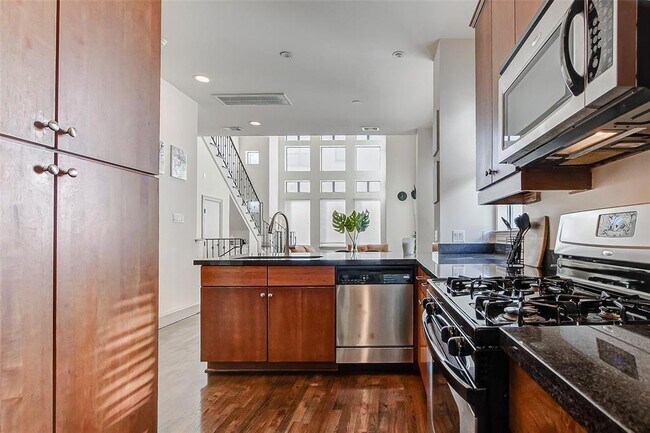 Foto del edificio - 2828 Leeland St