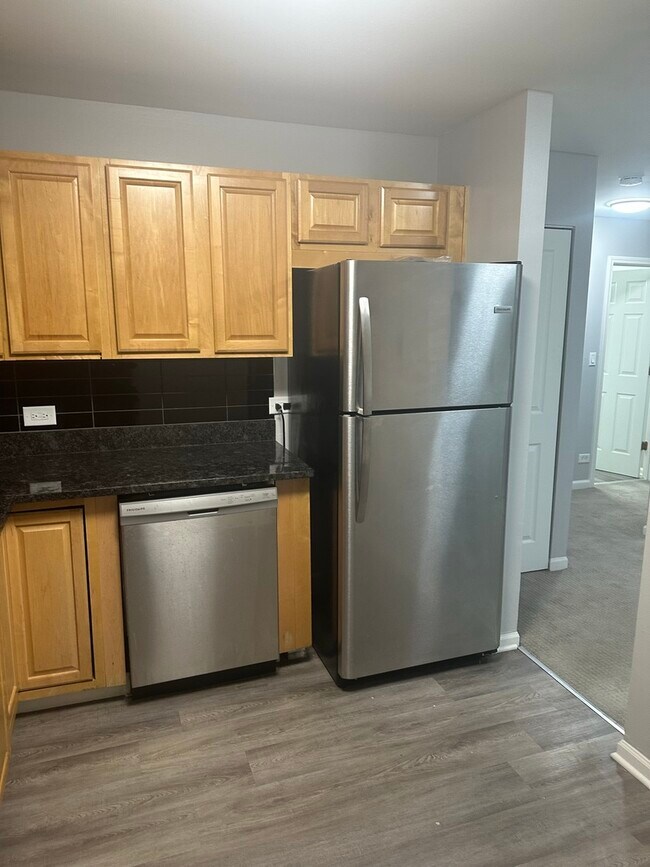 Foto del edificio - 851 Miller Ln