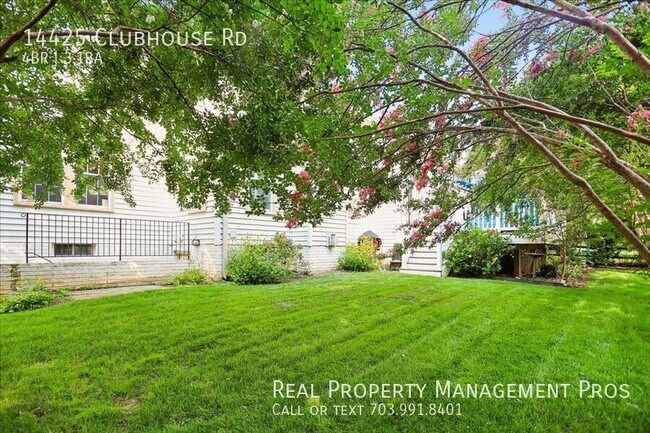 Foto del edificio - 14425 Clubhouse Rd