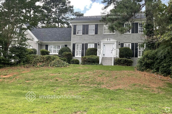 Building Photo - 4011 Colonial Dr SW