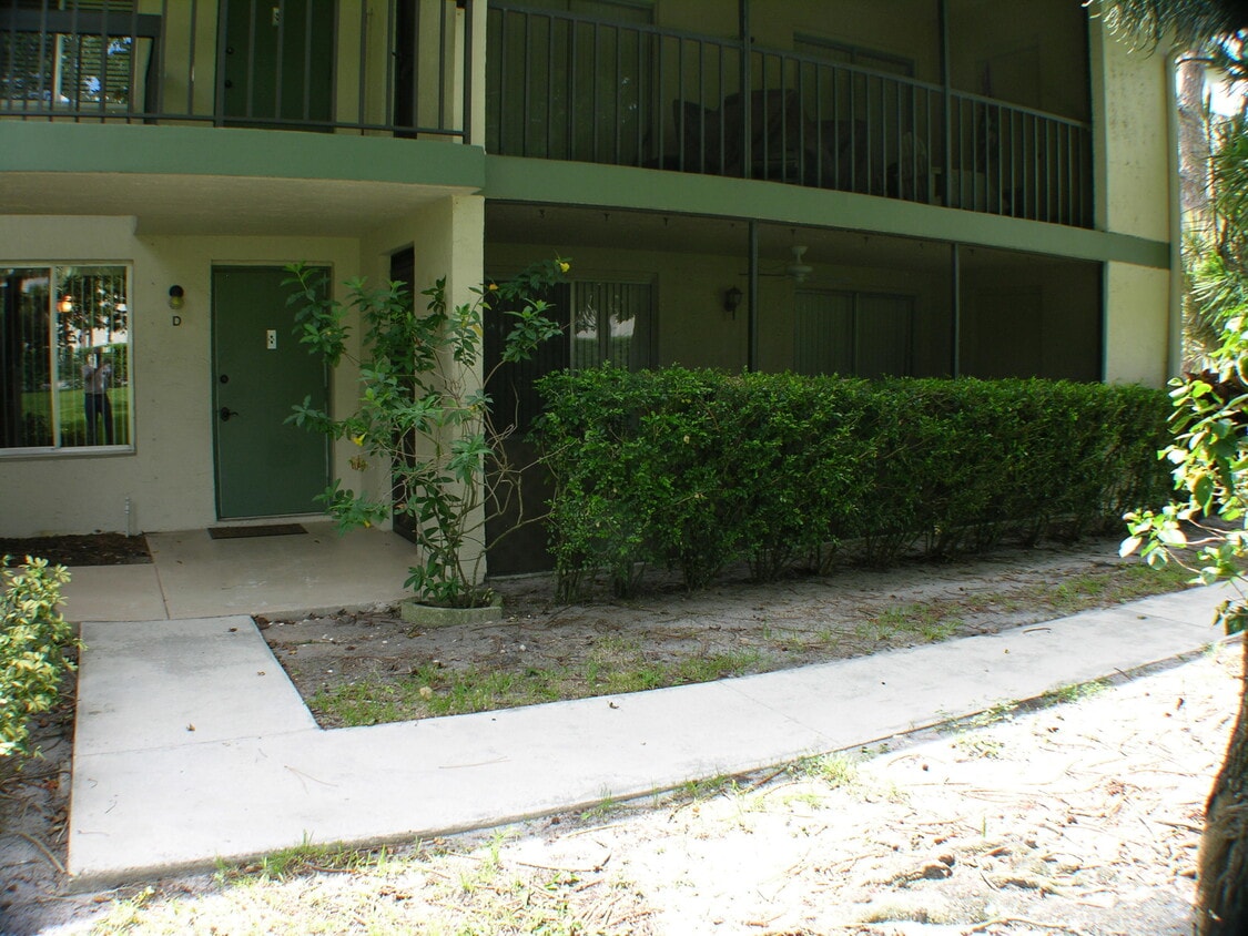 Foto principal - 6414 Chasewood Dr