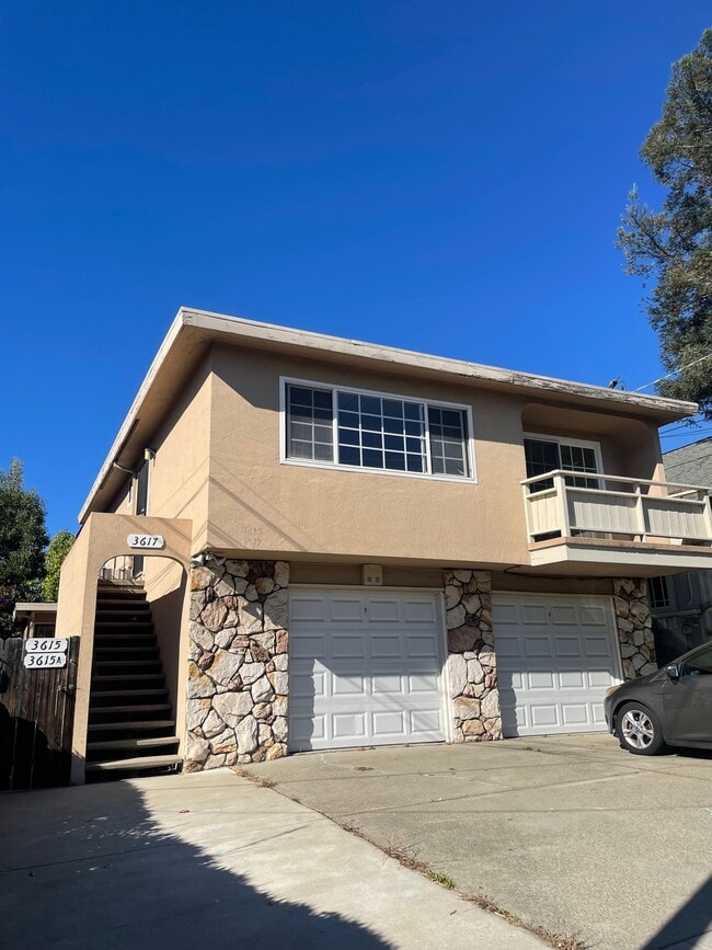 Photo - 3617 Loma Vista Ave House