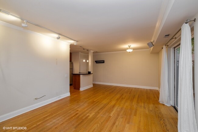 Foto del edificio - 2131 N Larrabee St