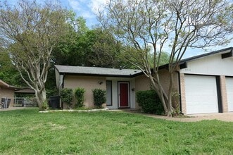 Building Photo - 6914 Walling Ln