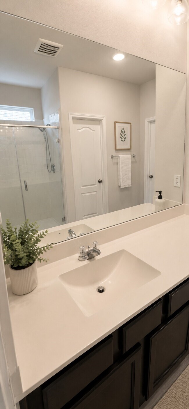 Building Photo - 21275 Catalina Palm Dr