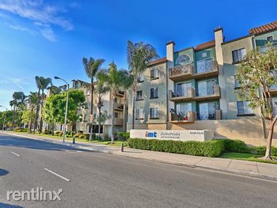 Foto del edificio - 11615 Firestone Blvd