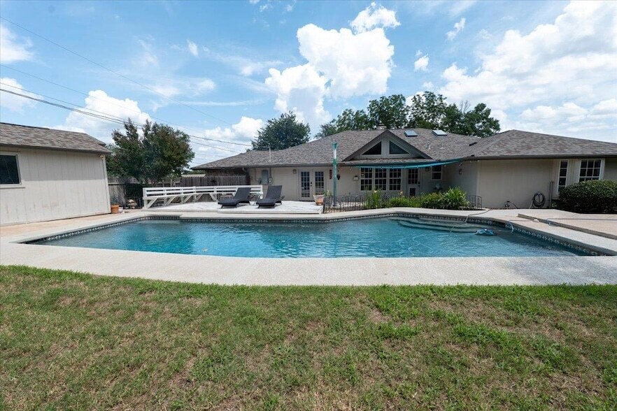 Foto principal - 300 Las Plumas Dr
