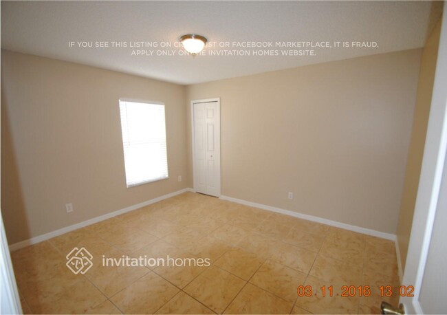 Building Photo - 989 Bimini Ave