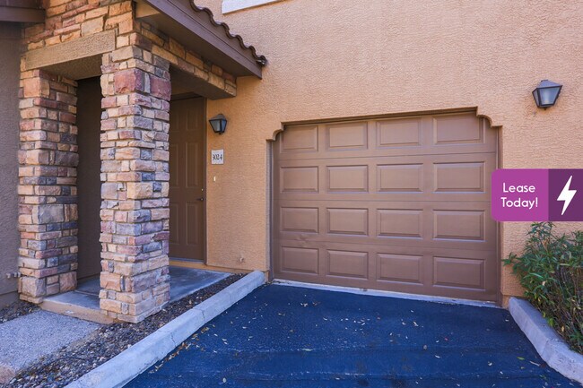 Building Photo - 14250 W Wigwam Blvd