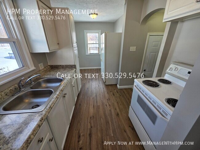 Foto del edificio - 1047 Yukon Ave