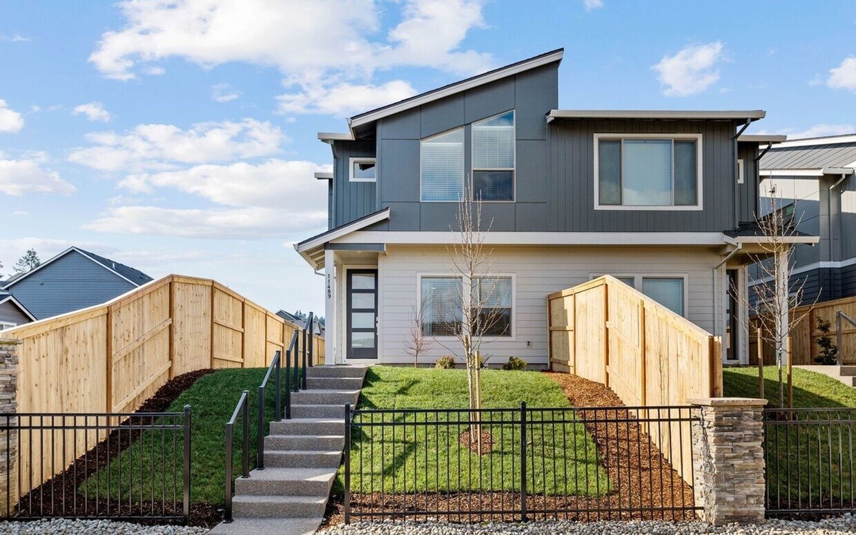 Brand New & Beautiful ! Holt Home-3 BR 2.... - Brand New & Beautiful !  Holt Home-3 BR 2....