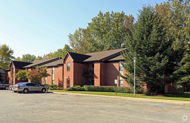 Douglas Pointe Apartaments - Douglas Pointe Apartments