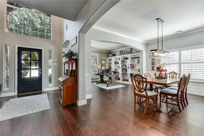 Building Photo - 20304 Wayzata Ct