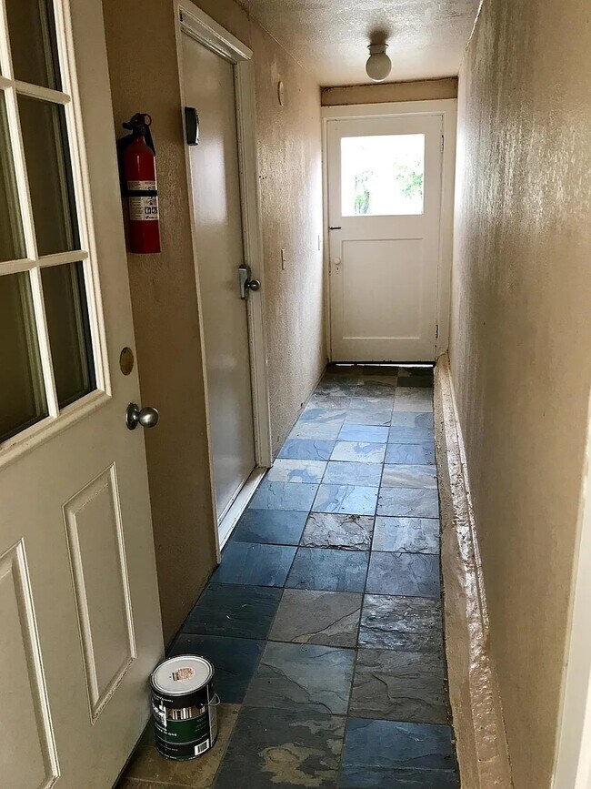 Building Photo - 2350 38th Ave