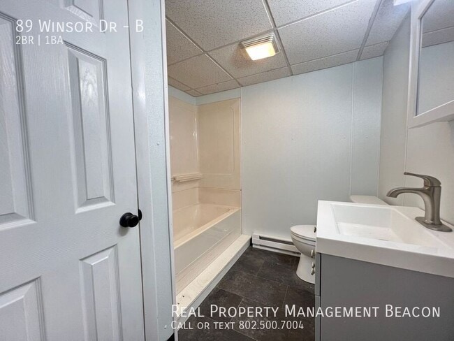 Building Photo - 89 Winsor Dr