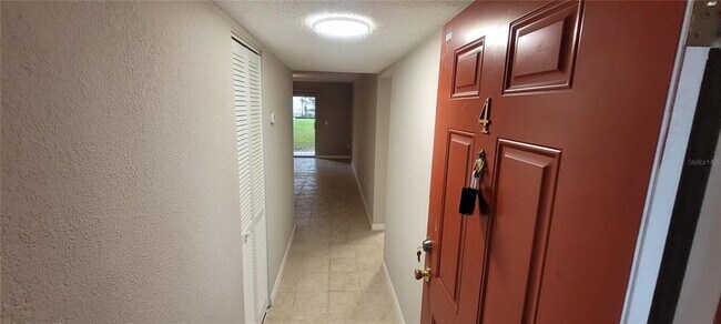 Building Photo - 4203 S Semoran Blvd